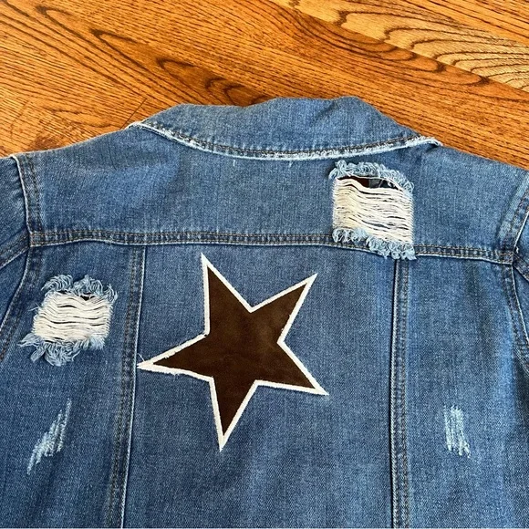 Umgee Blue Denim Jacket with Brown Star Accents size M - Picture 6 of 9